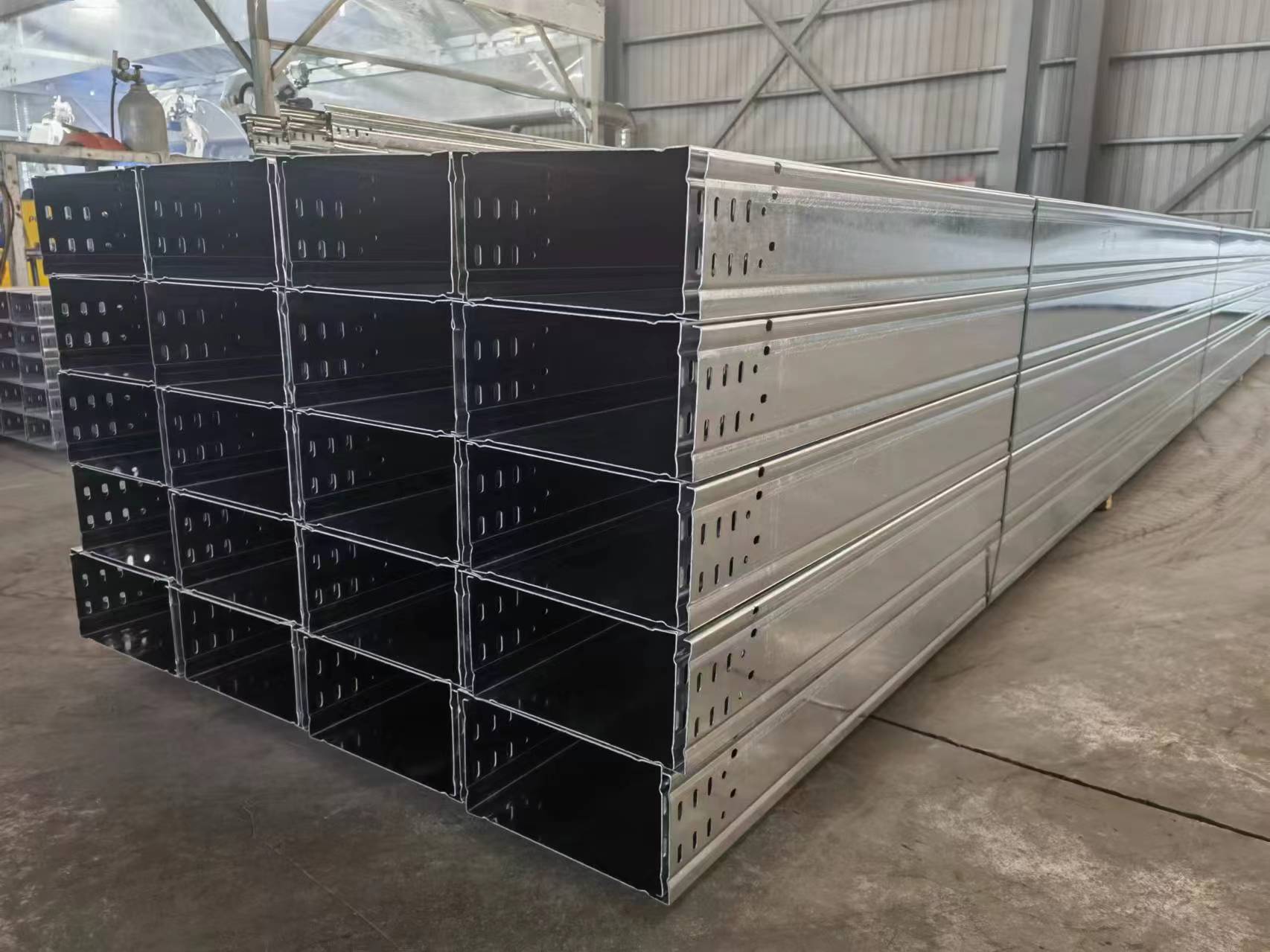 <b>大跨距橋架</b>